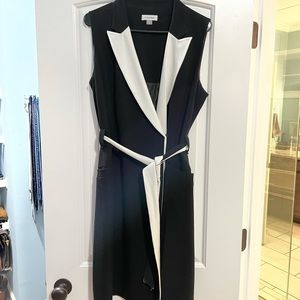 Calvin Klein Size 14 Wrap Dress Black and White